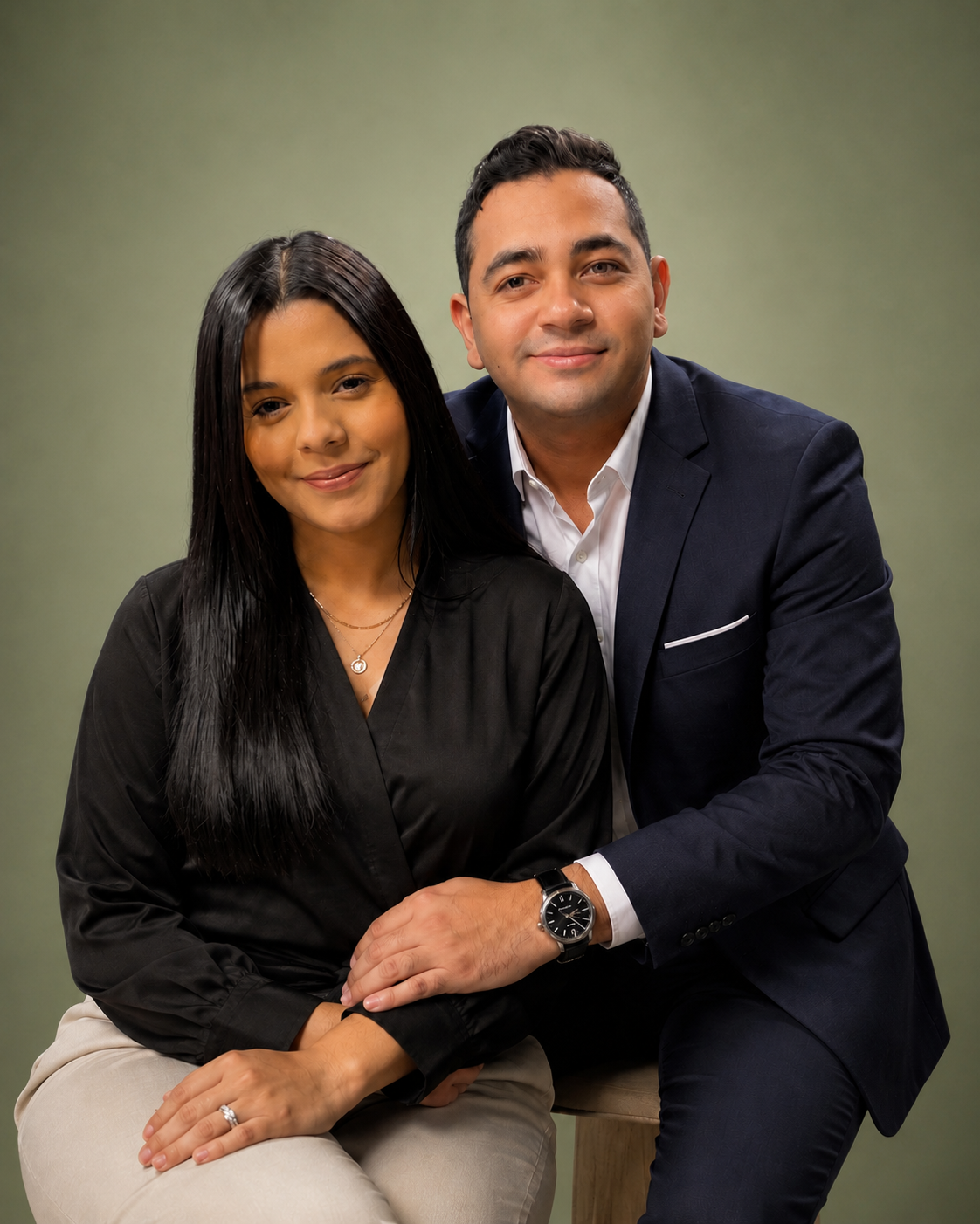 Co-pastores Roberto Márquez y Rusclery de Márquez
